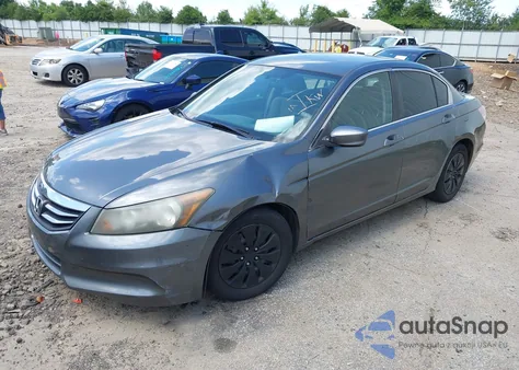 2012 Honda Accord 2.4 Lx z USA, uszkodzony, nr VIN 1HGCP2F34CA237998